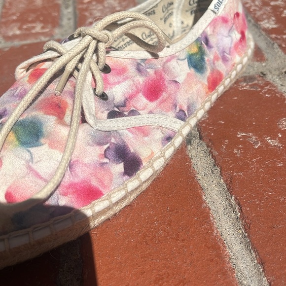 Soludos Shoes - Picture 10 of 12